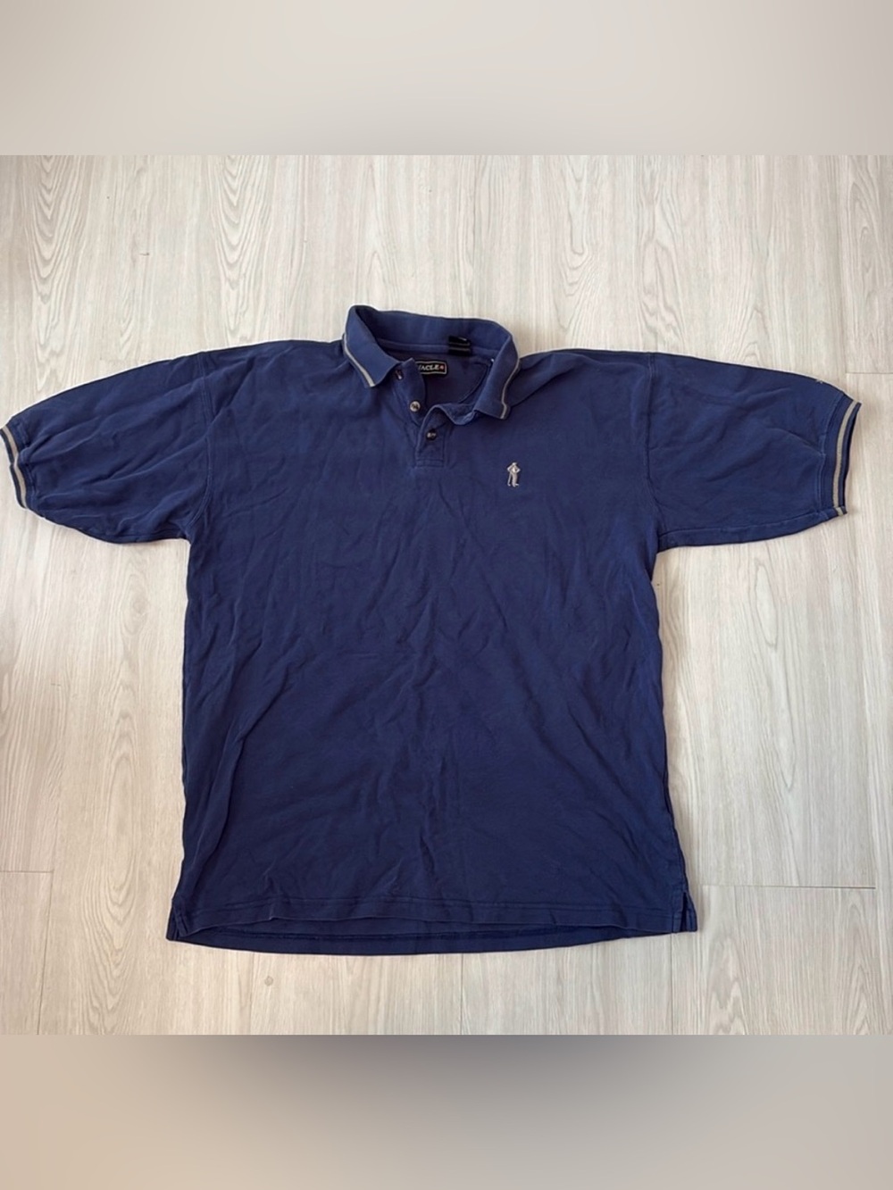 🛍️ PINNACLE vintage collared shirt size large